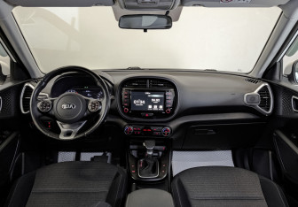 Подержанный автомобиль Kia Soul 2021 года (14 фото)