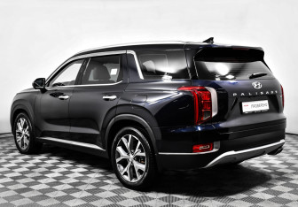 Подержанный автомобиль Hyundai Palisade 2021 года (7 фото)