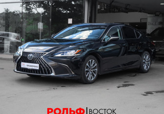 Подержанный автомобиль Lexus ES 2021 года (1 фото)