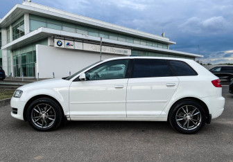 Подержанный автомобиль Audi A3 Hatchback 2013 года (8 фото)