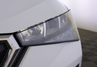 Подержанный автомобиль Skoda Rapid Liftback 2021 года (11 фото)