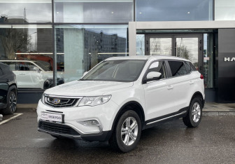Подержанный автомобиль Geely Atlas 2021 года (1 фото)