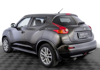 Подержанный автомобиль Nissan Juke 2012 года (7 фото)