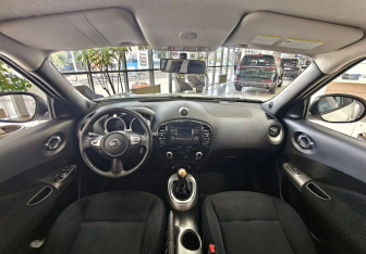 Подержанный автомобиль Nissan Juke 2012 года (10 фото)