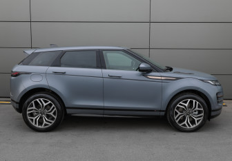 Подержанный автомобиль Land Rover Range Rover Evoque 2021 года (5 фото)