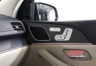 Подержанный автомобиль Mercedes-Benz GLE 2021 года (22 фото)