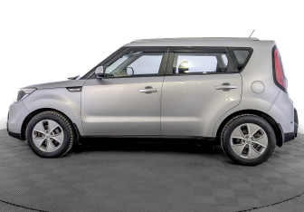 Подержанный автомобиль Kia Soul 2014 года (8 фото)
