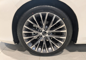 Новый FAW Bestune B70 2024 (7 фото)