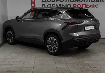 Подержанный автомобиль Jetour Dashing 2023 года (6 фото)