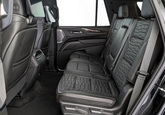 Подержанный автомобиль Cadillac Escalade Suv 2023 года (18 фото)