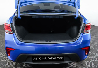 Подержанный автомобиль Kia Rio Sedan 2018 года (12 фото)