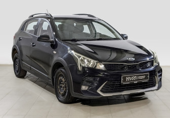 Подержанный автомобиль Kia Rio Hatchback 2021 года (3 фото)