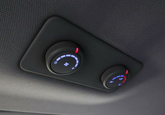 Подержанный автомобиль Hyundai Grand Starex 2018 года (17 фото)