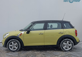 Подержанный автомобиль MINI Countryman 2012 года (8 фото)