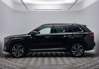Подержанный автомобиль Geely Monjaro 2023 года (2 фото)