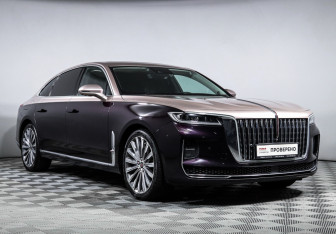 Подержанный автомобиль Hongqi H9 2023 года (3 фото)