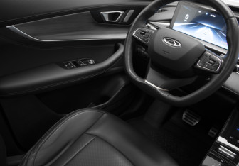 Подержанный автомобиль Chery Tiggo 8 Pro Max 2022 года (17 фото)
