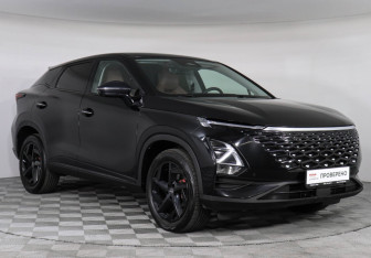 Подержанный автомобиль Omoda C5 2023 года (3 фото)