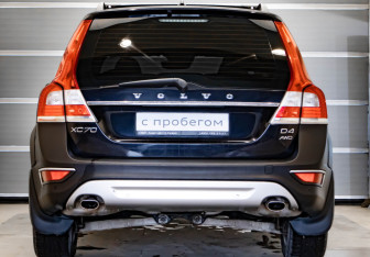 Подержанный автомобиль Volvo XC70 2014 года (5 фото)