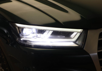 Подержанный автомобиль Audi Q5 2017 года (25 фото)