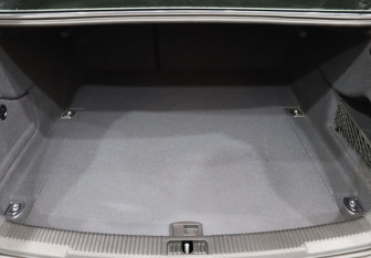 Подержанный автомобиль Audi A6 Sedan 2014 года (24 фото)