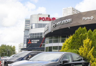 Подержанный автомобиль Lexus ES 2013 года (29 фото)