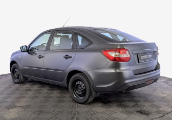 Подержанный автомобиль LADA (ВАЗ) Granta Liftback 2021 года (7 фото)