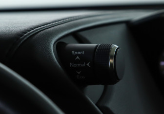 Подержанный автомобиль Lexus ES 2021 года (24 фото)