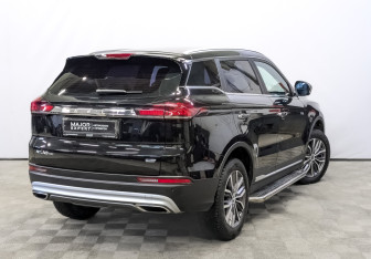 Подержанный автомобиль Geely Atlas Pro 2023 года (5 фото)