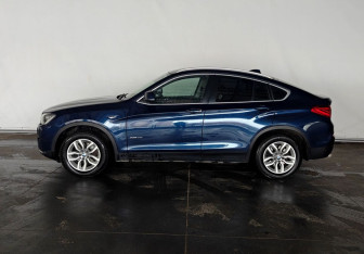Подержанный автомобиль BMW X4 2015 года (8 фото)