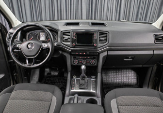 Подержанный автомобиль Volkswagen Amarok 2018 года (14 фото)