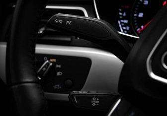 Подержанный автомобиль Audi A4 Sedan 2018 года (12 фото)