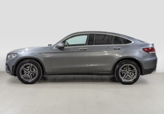 Подержанный автомобиль Mercedes-Benz GLC Coupe 2021 года (8 фото)