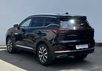 Подержанный автомобиль Chery Tiggo 7 Pro Max 2023 года (7 фото)