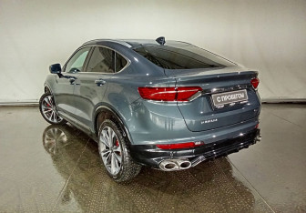 Подержанный автомобиль Geely Tugella 2023 года (6 фото)