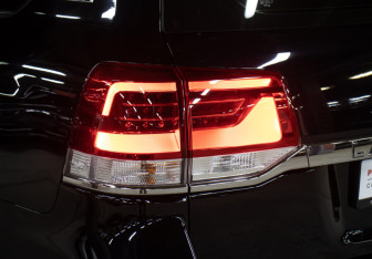 Подержанный автомобиль Toyota Land Cruiser Suv 2019 года (29 фото)