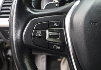 Подержанный автомобиль BMW X4 2019 года (21 фото)