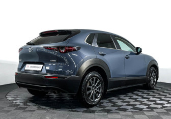 Подержанный автомобиль Mazda CX-30 2019 года (5 фото)