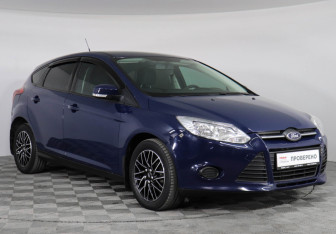 Подержанный автомобиль Ford Focus Hatchback 2012 года (3 фото)