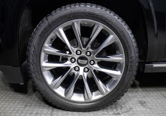 Подержанный автомобиль Cadillac Escalade Suv 2020 года (29 фото)