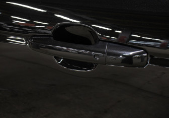 Подержанный автомобиль Land Rover Range Rover Sport 2020 года (24 фото)