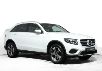 Подержанный автомобиль Mercedes-Benz GLC Coupe 2017 года (3 фото)