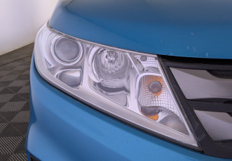 Подержанный автомобиль Suzuki Vitara 2016 года (11 фото)