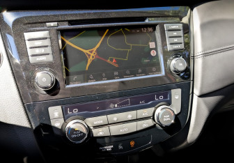 Подержанный автомобиль Nissan X-Trail 2021 года (25 фото)