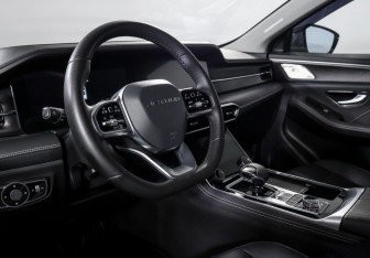 Подержанный автомобиль Jetour X90 Plus 2023 года (14 фото)