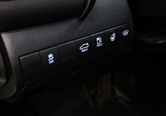 Подержанный автомобиль Toyota Camry Sedan 2022 года (27 фото)