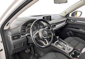 Подержанный автомобиль Mazda CX-5 2017 года (17 фото)