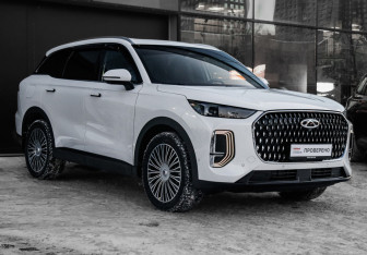 Подержанный автомобиль Chery Tiggo 9 2024 года (3 фото)