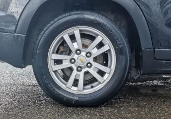 Подержанный автомобиль Chevrolet Orlando 2013 года (10 фото)