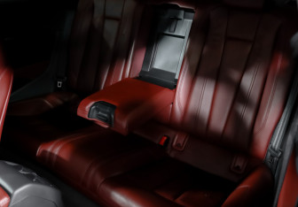 Подержанный автомобиль Audi A5 Coupe 2016 года (10 фото)